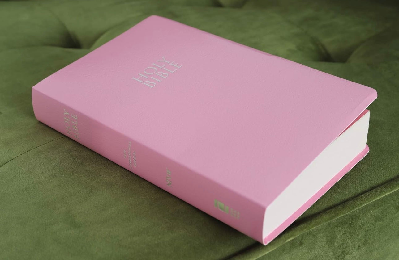 NIV Gift and Award Bible, Leather-Look, Pink, Red Letter